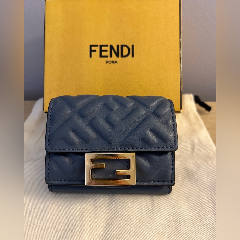 Authentic FENDI Baguette Micro Tri-fold Women’s Wallet, Slate Blue